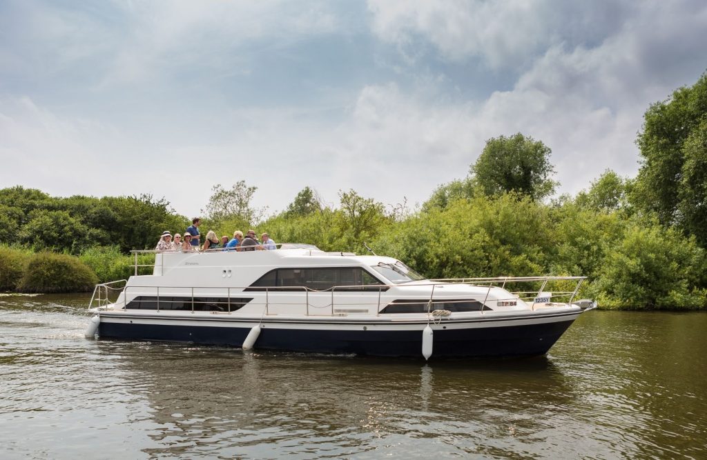 Broom Boats udstyret med Wilks Bump! - Andre Flexiteek-produkter