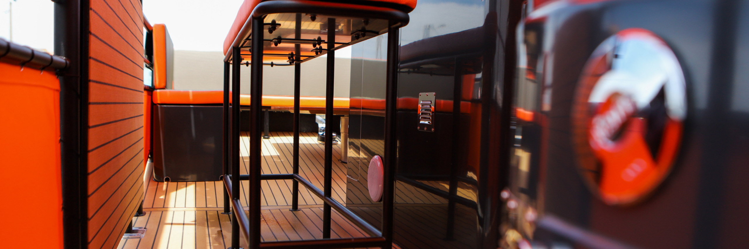 Beacher Nautique ausgestattet mit Flexiteek