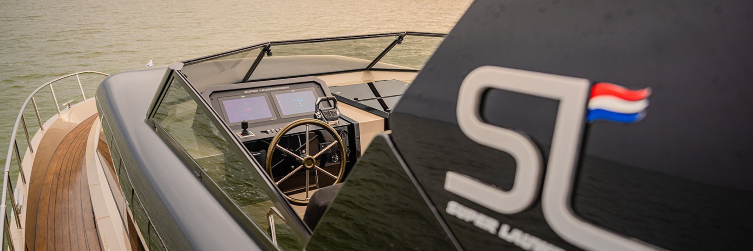 Super Lauwersmeer ausgestattet mit Flexiteek