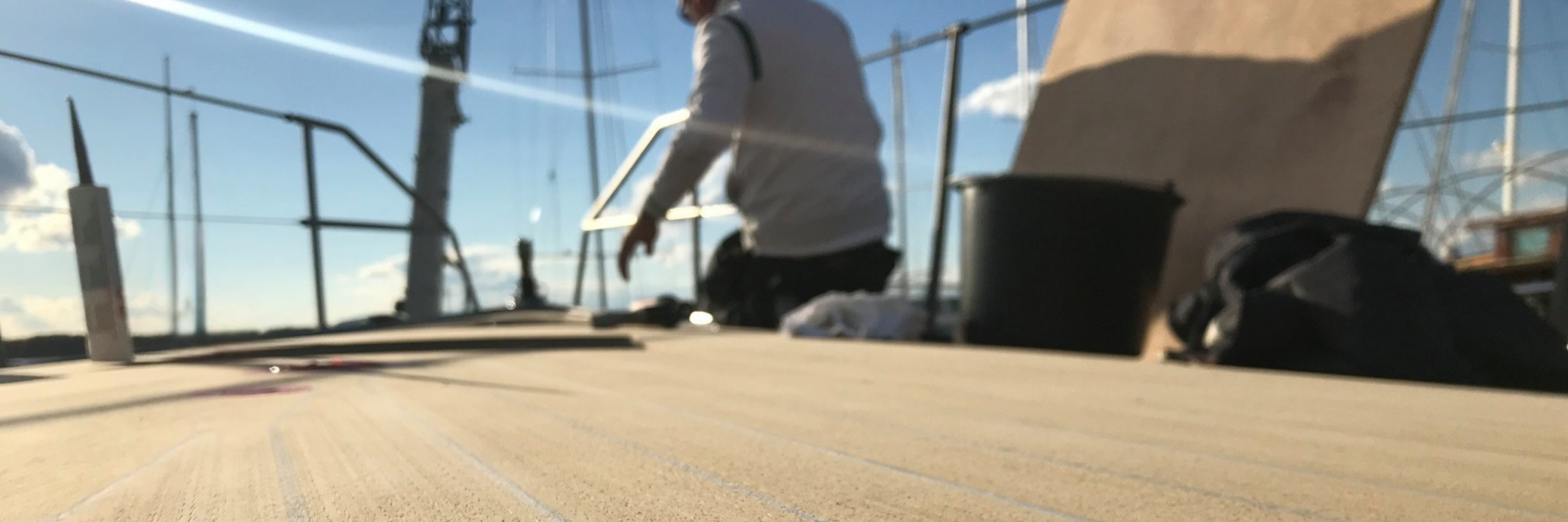 Pflege einer Flexiteek-Terrasse - Flexiteek Dänemark