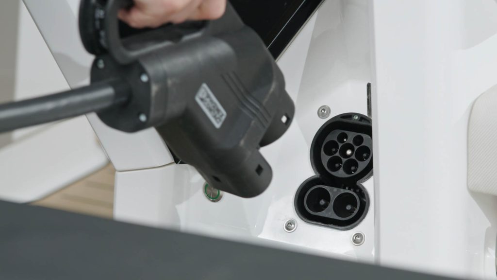 Williams Jet Tenders Electric Boat - EJ70E - Charger