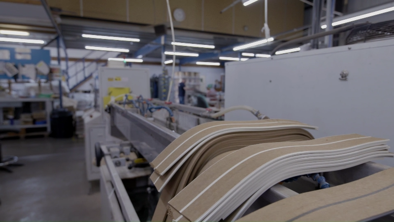 Flexiteek decking on extrusion machine