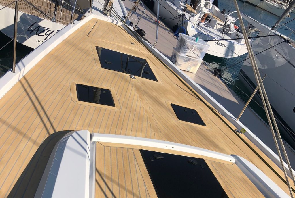 Flexiteek 2G - Swept Deck