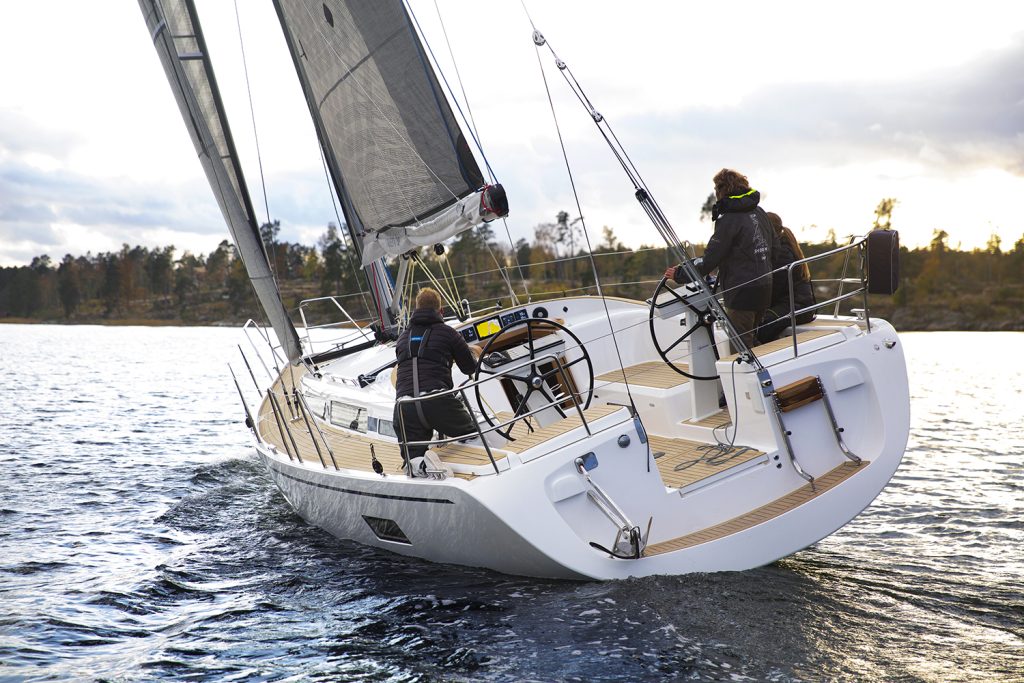Flexiteek fitted to the award-winning Linjett 39.