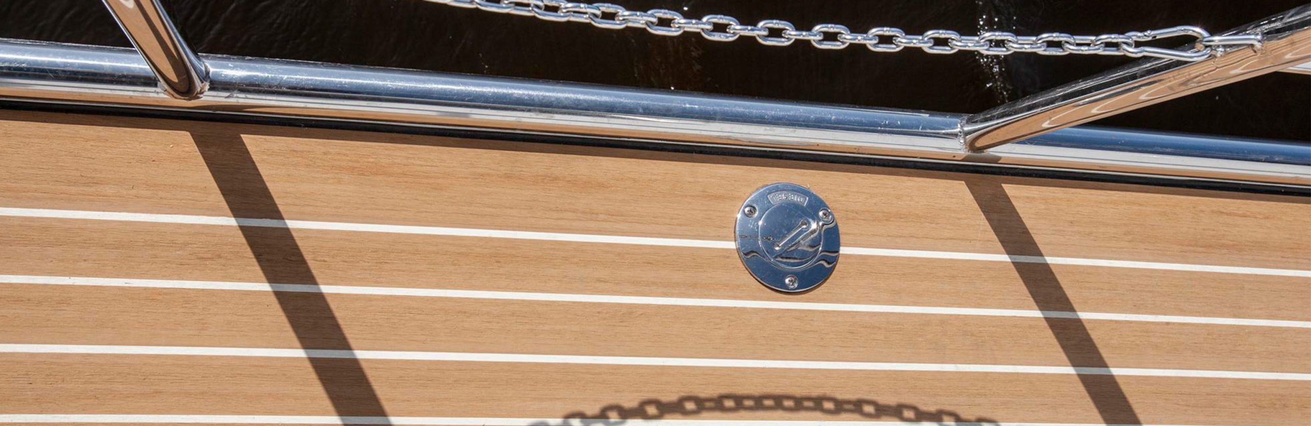 Andante 400 - Scrubbed with black caulking - Aquanaut - About Us OEMs