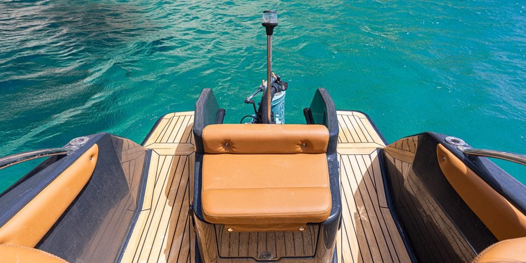 Magonis Back of the boat - Fitted with Scrubbed with Black - Magonis Electriv Boats