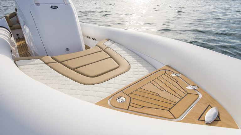 Ribeye Prime 821 small area - Teak with black caulking - Ribeye