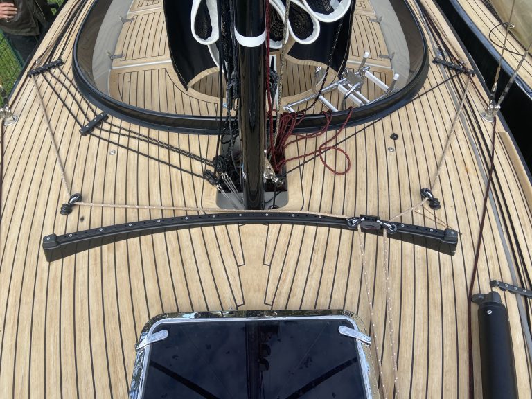 Rosewest deck - Scrubbed with black caulking - Rosewest