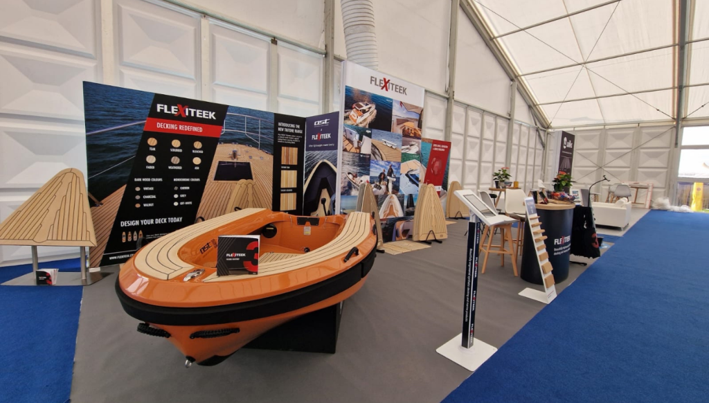 Stand de Flexiteek en el Salón Náutico de Southampton 2025 - Comunicados de prensa
