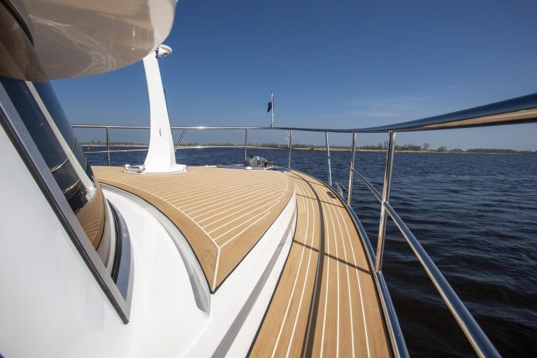 Andante 400 pasarela y frontal - Scrubbed con masilla negra - Aquanaut