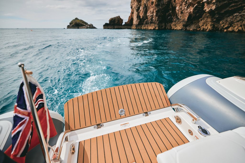 Sportsjet 460 - Teak con calafateado negro - Williams Jet Tenders