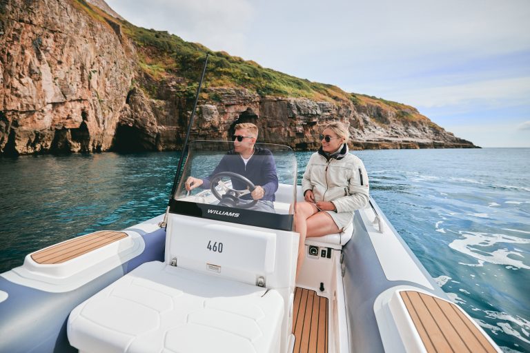 Sportsjet 460 lifestyle - Teak con calafateado negro - Williams Jet Tenders