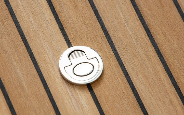 Tritone Teak avec joint noir - Flexiteek International