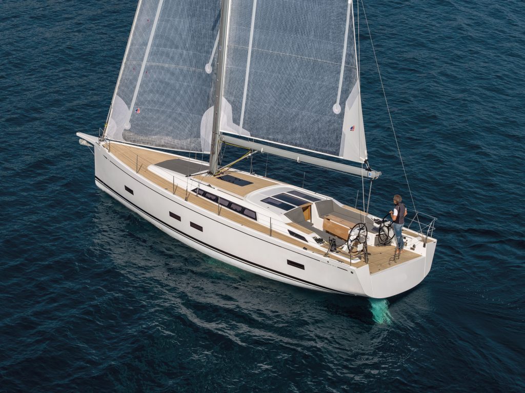 Grand Soleil equipaggiato con Flexiteek
