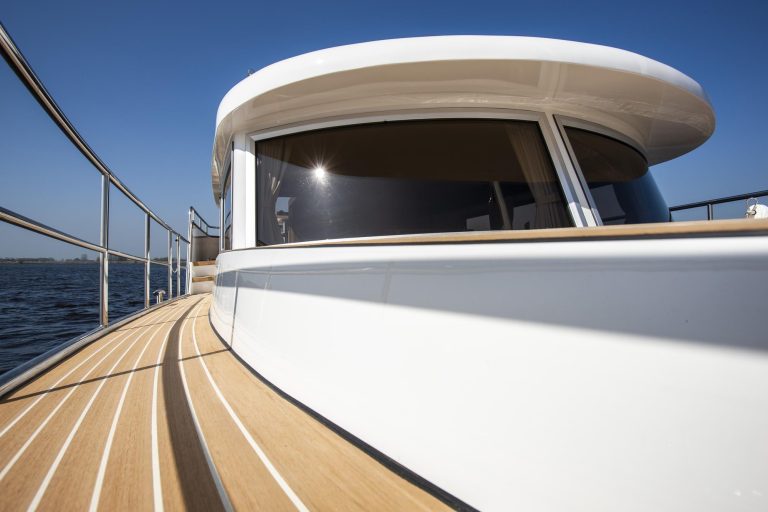 Passerella Andante 400 - Scrubbed con calafataggio nero - Aquanaut