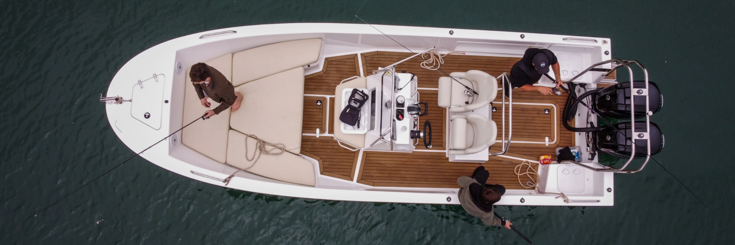 Fusion Power Boats utstyrt med Flexiteek