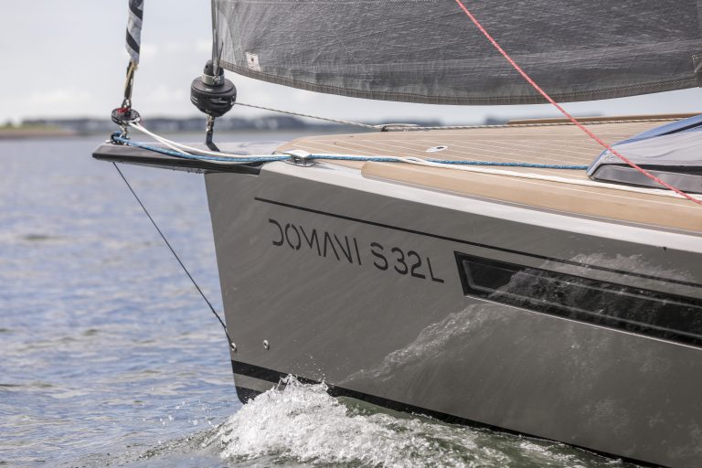 Domani S32L - Scrubbed med hvit fugemasse - Domani