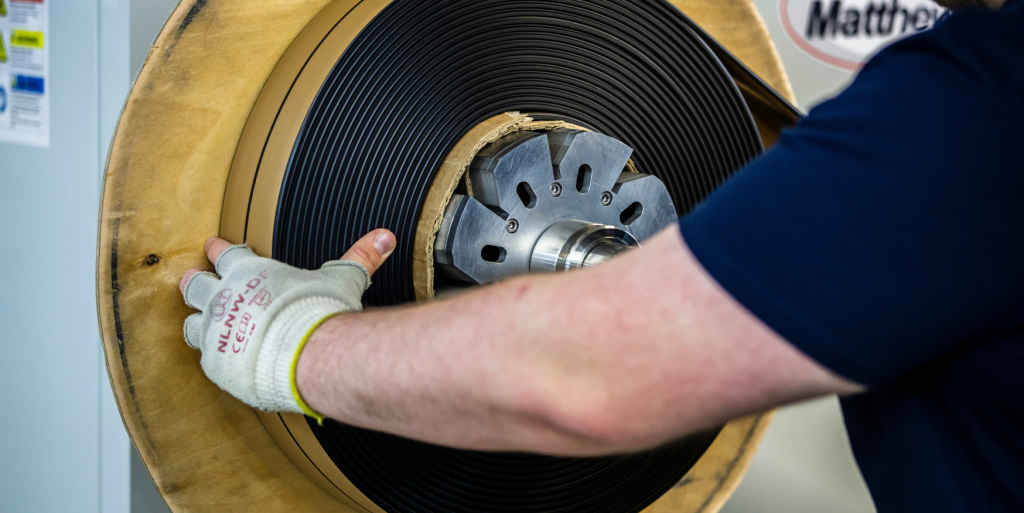 Flexiteek Teak met zwart breeuwwerk Flexiteek