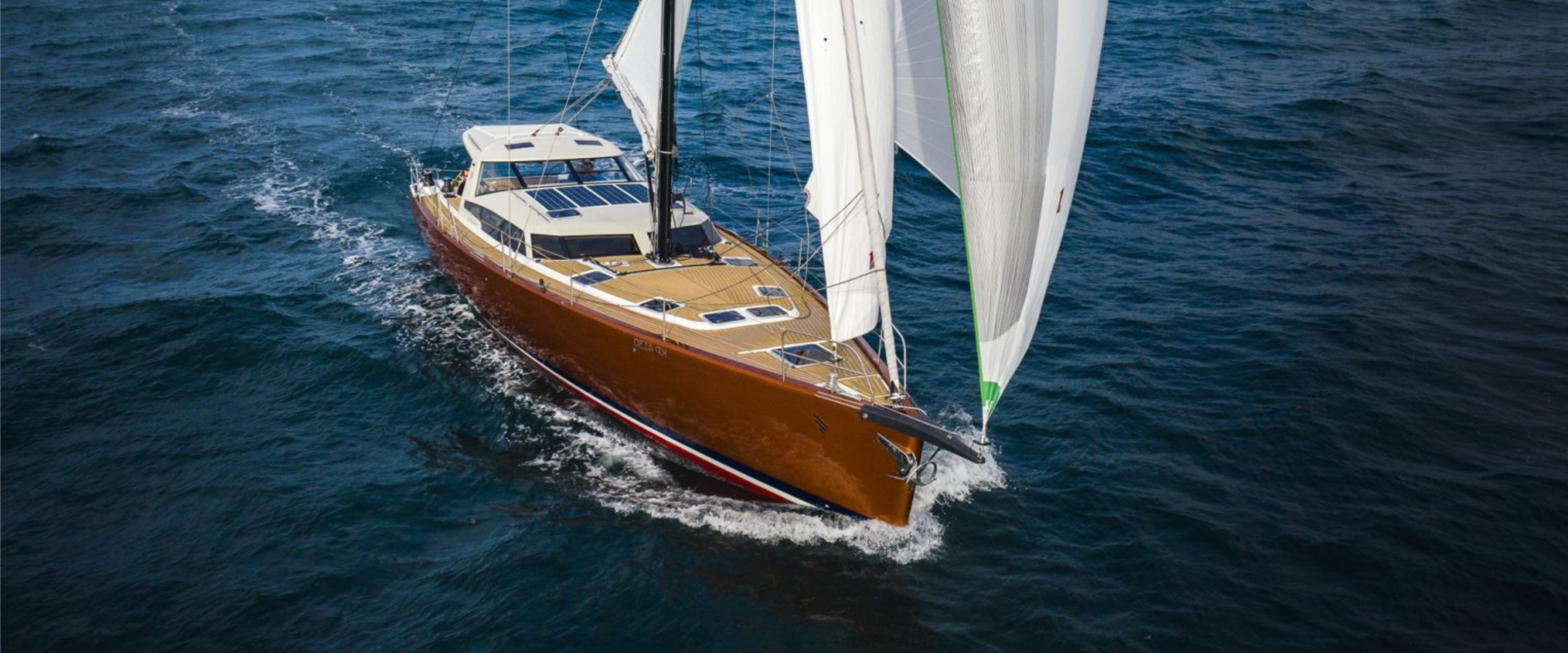 Pegasus Yachts utrustade med Flexiteek - Vad våra kunder säger