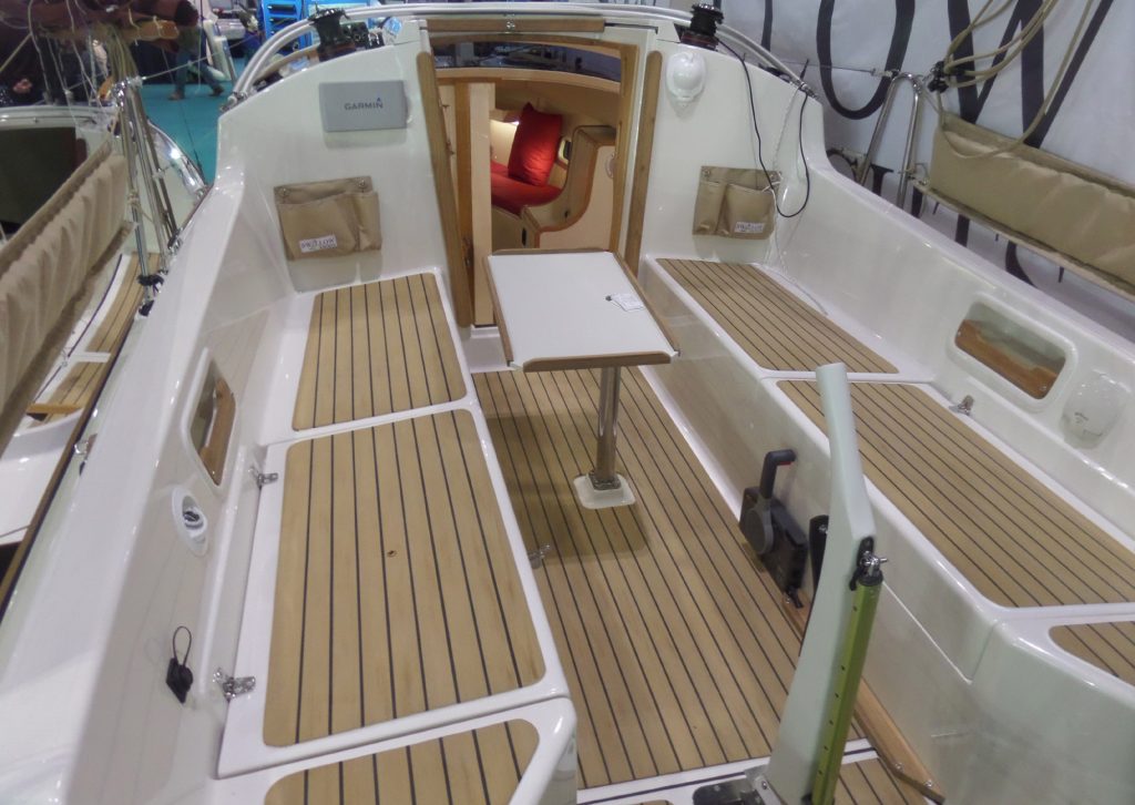 Swallow Yachts Bay Cruiser 26 fitted with Flexiteek 2G Teak with Black Caulking