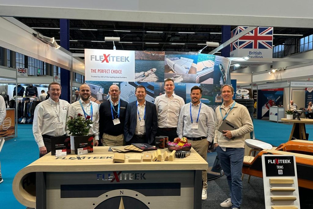 Flexiteek Mets 展台上的 Aquamare Marine